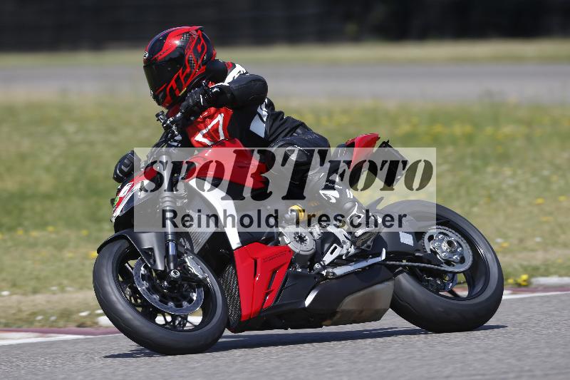 /16 26.05.2026  FREERIDE TRAINING ADR/Gruppe B und M/37